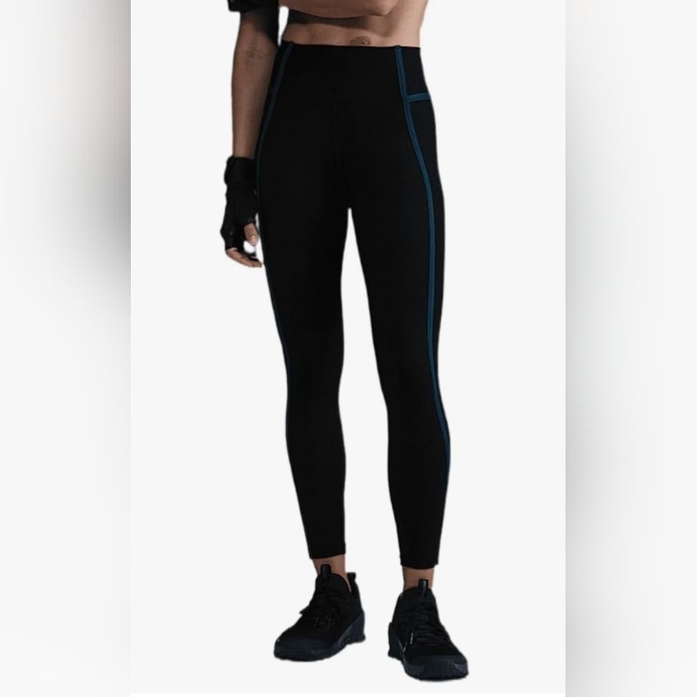 NWT Nike One High-Waisted 7/8 Leggings, Womens Medium